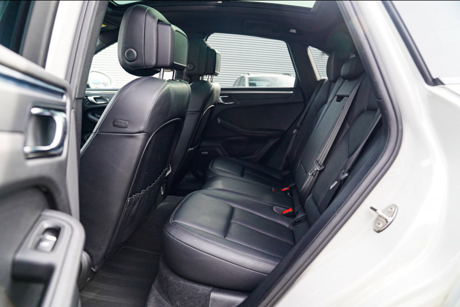 Porsche Macan 2.0 S | Panorama | Bose Sound System | incl BTW | Memory stoelen | 100% Dealer onderhouden | Trekhaak | Krijt Grijs