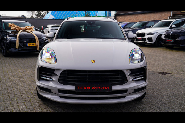 Porsche Macan 2.0 S | Panorama | Bose Sound System | incl BTW | Memory stoelen | 100% Dealer onderhouden | Trekhaak | Krijt Grijs