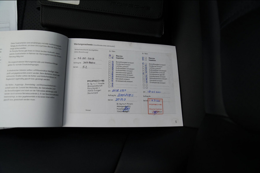 Porsche Macan 2.0 S | Panorama | Bose Sound System | incl BTW | Memory stoelen | 100% Dealer onderhouden | Trekhaak | Krijt Grijs