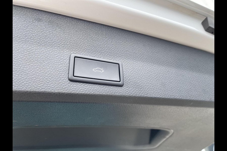 Seat Ateca 1.5 TSI FR Business Intense 150pk | Navigatie | Cruise Controle | Draadloos opladen | All Weather Banden