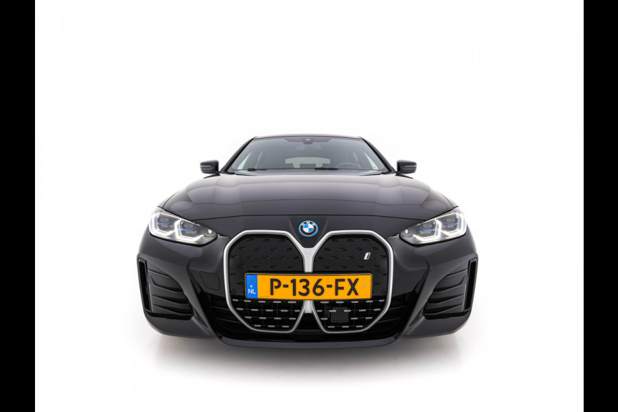 BMW i4 eDrive40 High Executive 84 kWh M-Sportpack [ 3-Fase-11kW ] {SOH-93%} (INCL.BTW)  Aut *LEATHER | HEAD UP | FULL-LED | HIFI-SOUND | CRUISE | WIDESCREEN-COCKPIT | DAB+ | CAMERA | AMBIENTLIGHT | CARPLAY | HEATED-SPORTSEATS | PRIVACY-GLASS | 19''ALU*