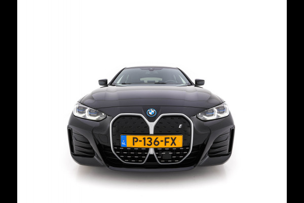 BMW i4 eDrive40 High Executive 84 kWh M-Sportpack [ 3-Fase-11kW ] {SOH-93%} (INCL.BTW)  Aut *LEATHER | HEAD UP | FULL-LED | HIFI-SOUND | CRUISE | WIDESCREEN-COCKPIT | DAB+ | CAMERA | AMBIENTLIGHT | CARPLAY | HEATED-SPORTSEATS | PRIVACY-GLASS | 19''ALU*