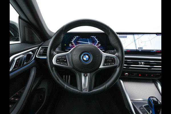 BMW i4 eDrive40 High Executive 84 kWh M-Sportpack [ 3-Fase-11kW ] {SOH-93%} (INCL.BTW)  Aut *LEATHER | HEAD UP | FULL-LED | HIFI-SOUND | CRUISE | WIDESCREEN-COCKPIT | DAB+ | CAMERA | AMBIENTLIGHT | CARPLAY | HEATED-SPORTSEATS | PRIVACY-GLASS | 19''ALU*