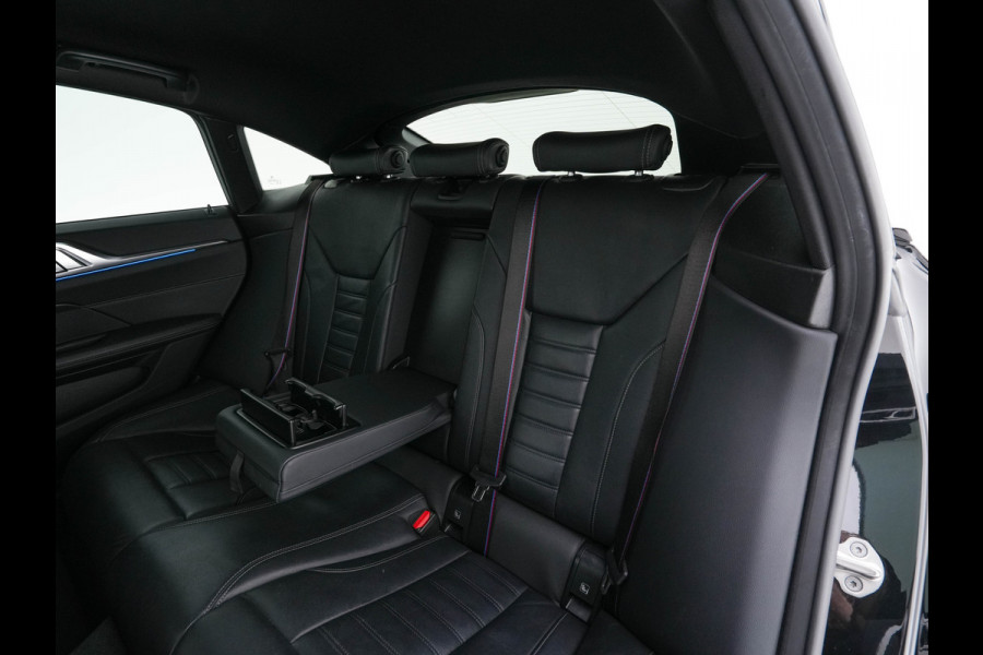 BMW i4 eDrive40 High Executive 84 kWh M-Sportpack [ 3-Fase-11kW ] {SOH-93%} (INCL.BTW)  Aut *LEATHER | HEAD UP | FULL-LED | HIFI-SOUND | CRUISE | WIDESCREEN-COCKPIT | DAB+ | CAMERA | AMBIENTLIGHT | CARPLAY | HEATED-SPORTSEATS | PRIVACY-GLASS | 19''ALU*