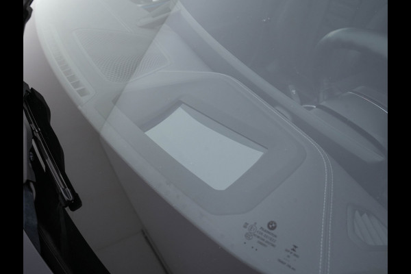 BMW i4 eDrive40 High Executive 84 kWh M-Sportpack [ 3-Fase-11kW ] {SOH-93%} (INCL.BTW)  Aut *LEATHER | HEAD UP | FULL-LED | HIFI-SOUND | CRUISE | WIDESCREEN-COCKPIT | DAB+ | CAMERA | AMBIENTLIGHT | CARPLAY | HEATED-SPORTSEATS | PRIVACY-GLASS | 19''ALU*