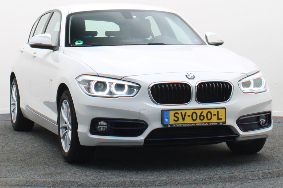 BMW 1-serie 118i Corporate Lease Executive Automaat Navigatie, LED, Climate, Cruise, Trekhaak