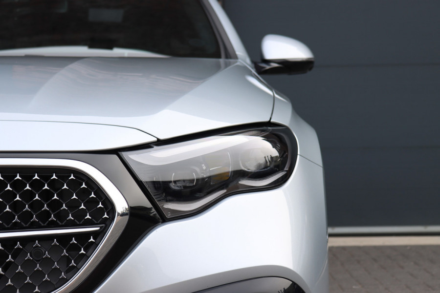 Mercedes-Benz E-Klasse 220 d AMG Line | Hyperscreen | Distronic | Memory | Burmester | HUD | 3D-Display | Panoramadak | Surround Camera | Keyless Go | Digital Light |