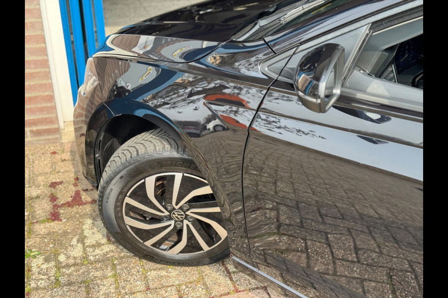 Volkswagen Polo 1.0 TSI Life Edition 2024 AIRCO CARPLAY BTW!