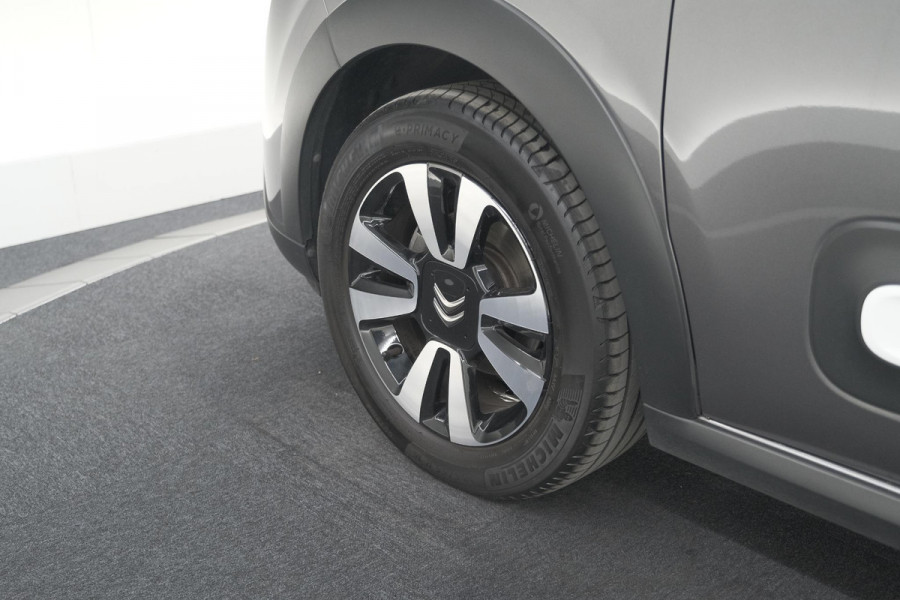 Citroën C3 PureTech 82 Feel Edition | Apple Carplay | Parkeersensoren | Navigatie | Climate Control | 16 Inch Velgen