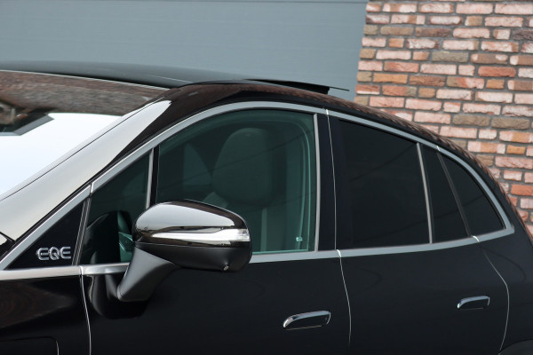 Mercedes-Benz EQE SUV 350 4MATIC AMG Line 91 kWh | Distronic+ | Panoramadak | Memory | Burmester | Digital Light | Trekhaak | Surround Camera | 22kW | Warmtepomp | Keyless Go |