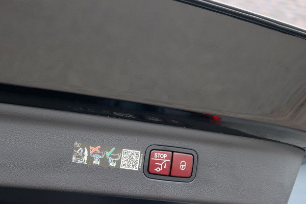 Mercedes-Benz EQE SUV 350 4MATIC AMG Line 91 kWh | Distronic+ | Panoramadak | Memory | Burmester | Digital Light | Trekhaak | Surround Camera | 22kW | Warmtepomp | Keyless Go |