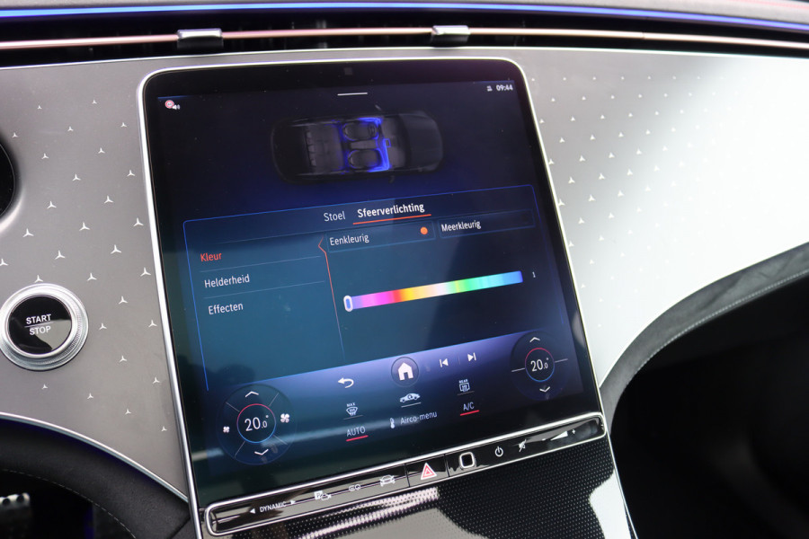 Mercedes-Benz EQE SUV 350 4MATIC AMG Line 91 kWh | Distronic+ | Panoramadak | Memory | Burmester | Digital Light | Trekhaak | Surround Camera | 22kW | Warmtepomp | Keyless Go |