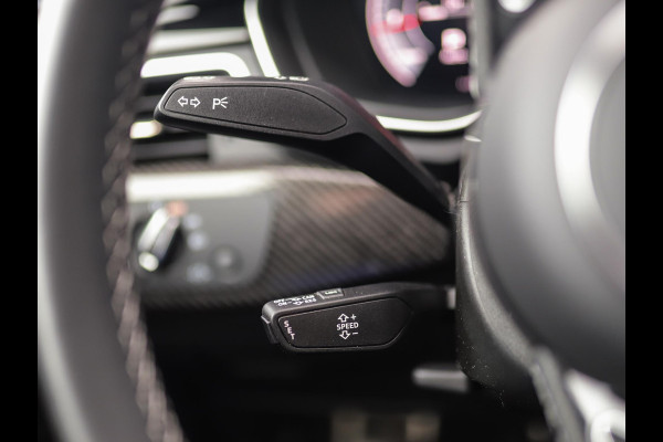 Audi A4 Limousine 40 TFSI S edition Competition | Keyless | 3-Zone Airco | Trekhaak | Virtual Cockpit