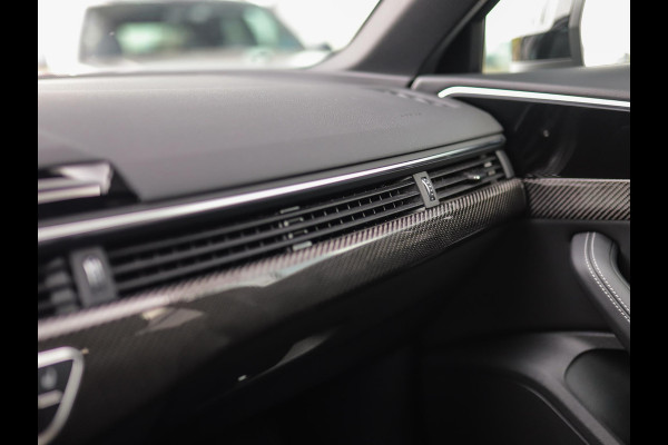 Audi A4 Limousine 40 TFSI S edition Competition | Keyless | 3-Zone Airco | Trekhaak | Virtual Cockpit