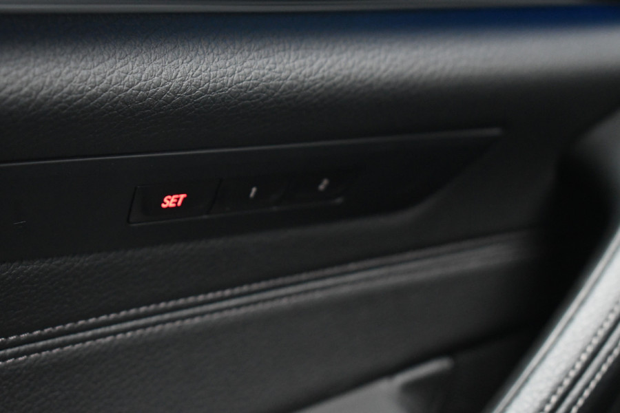 BMW 5 Serie Touring 530e 292pk M-Sport Pano ACC Trekh Comf-seat 360 HUD Laser 4wielbest