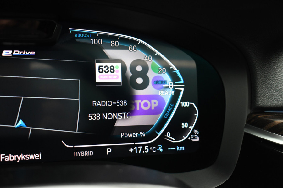 BMW 5 Serie Touring 530e 292pk M-Sport Pano ACC Trekh Comf-seat 360 HUD Laser 4wielbest