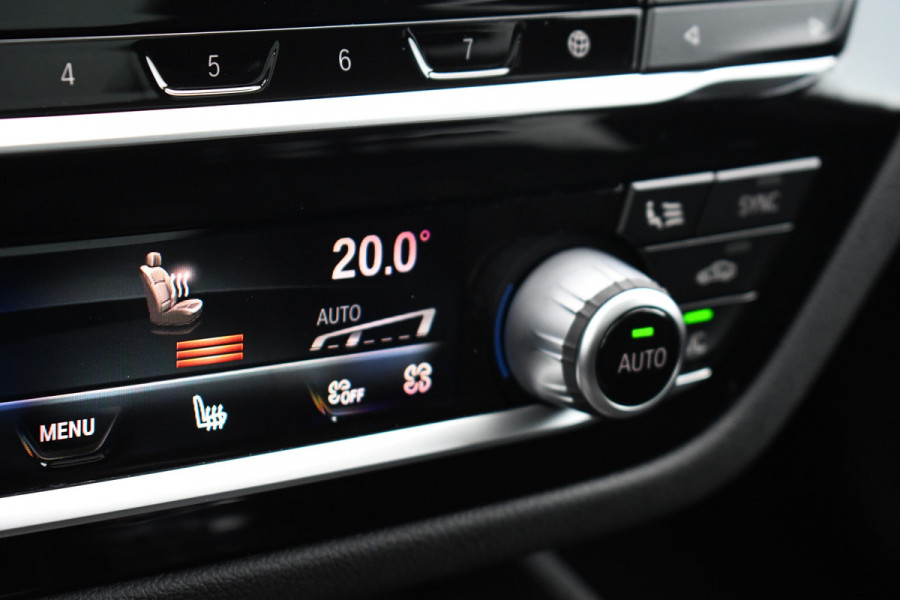 BMW 5 Serie Touring 530e 292pk M-Sport Pano ACC Trekh Comf-seat 360 HUD Laser 4wielbest