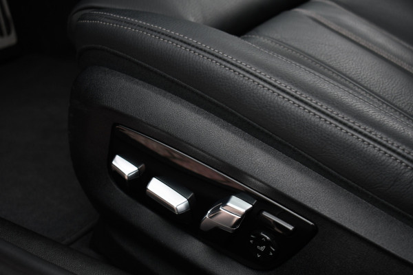 BMW 5 Serie Touring 530e 292pk M-Sport Pano ACC Trekh Comf-seat 360 HUD Laser 4wielbest