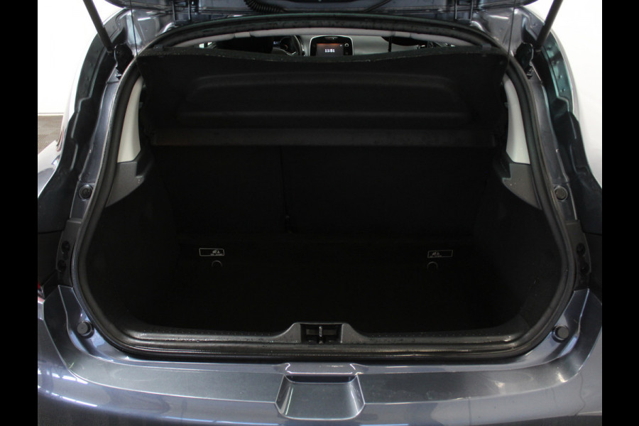 Renault Clio 0.9 TCe Limited AIRCO | CRUISE | DAB | LED | LM | NAVI | PS