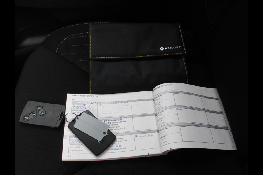 Renault Clio 0.9 TCe Limited AIRCO | CRUISE | DAB | LED | LM | NAVI | PS