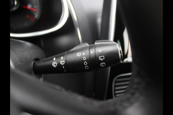 Renault Clio 0.9 TCe Limited AIRCO | CRUISE | DAB | LED | LM | NAVI | PS