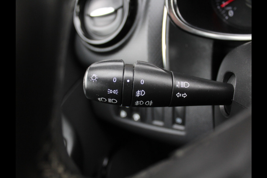 Renault Clio 0.9 TCe Limited AIRCO | CRUISE | DAB | LED | LM | NAVI | PS