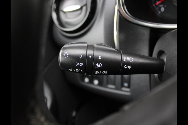 Renault Clio 0.9 TCe Limited AIRCO | CRUISE | DAB | LED | LM | NAVI | PS