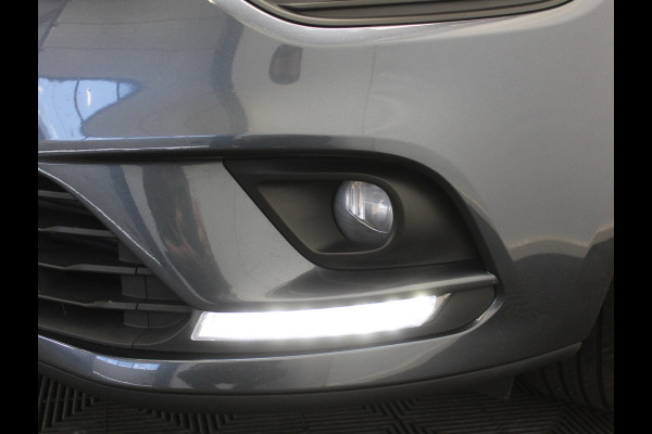 Renault Clio 0.9 TCe Limited AIRCO | CRUISE | DAB | LED | LM | NAVI | PS