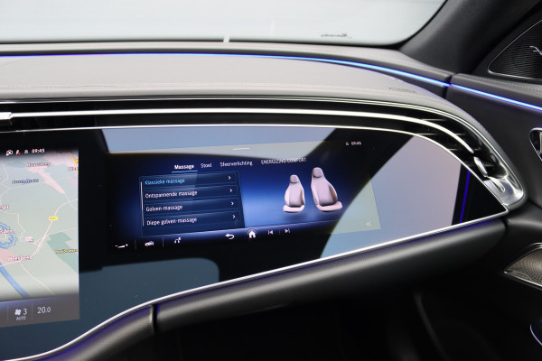 Mercedes-Benz E-Klasse 400 e 4MATIC AMG Line | Hyperscreen | Luchtvering | Achterasbesturing | Distronic+ | HUD | Massage | Burmester | Nappa Leder | Trekhaak | Vlakkenverwarming | Stoelventilatie | Soft-Close |