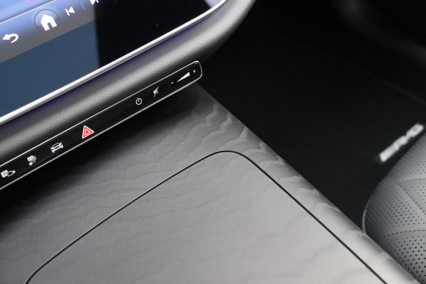 Mercedes-Benz E-Klasse 400 e 4MATIC AMG Line | Hyperscreen | Luchtvering | Achterasbesturing | Distronic+ | HUD | Massage | Burmester | Nappa Leder | Trekhaak | Vlakkenverwarming | Stoelventilatie | Soft-Close |