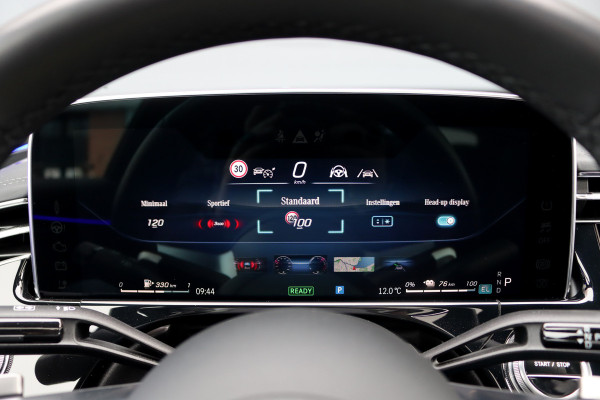 Mercedes-Benz E-Klasse 400 e 4MATIC AMG Line | Hyperscreen | Luchtvering | Achterasbesturing | Distronic+ | HUD | Massage | Burmester | Nappa Leder | Trekhaak | Vlakkenverwarming | Stoelventilatie | Soft-Close |
