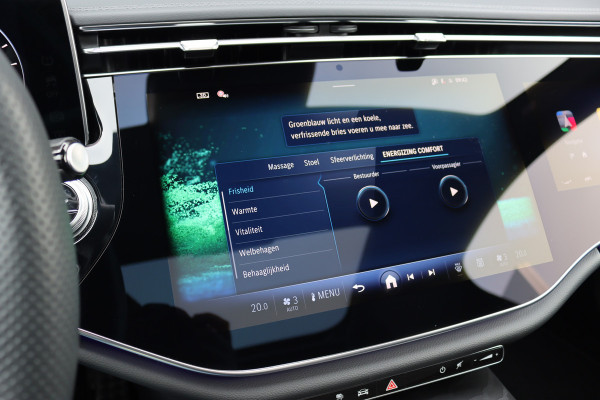 Mercedes-Benz E-Klasse 400 e 4MATIC AMG Line | Hyperscreen | Luchtvering | Achterasbesturing | Distronic+ | HUD | Massage | Burmester | Nappa Leder | Trekhaak | Vlakkenverwarming | Stoelventilatie | Soft-Close |