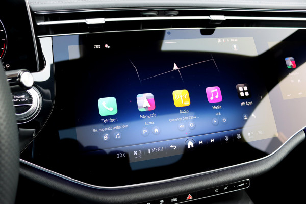 Mercedes-Benz E-Klasse 400 e 4MATIC AMG Line | Hyperscreen | Luchtvering | Achterasbesturing | Distronic+ | HUD | Massage | Burmester | Nappa Leder | Trekhaak | Vlakkenverwarming | Stoelventilatie | Soft-Close |