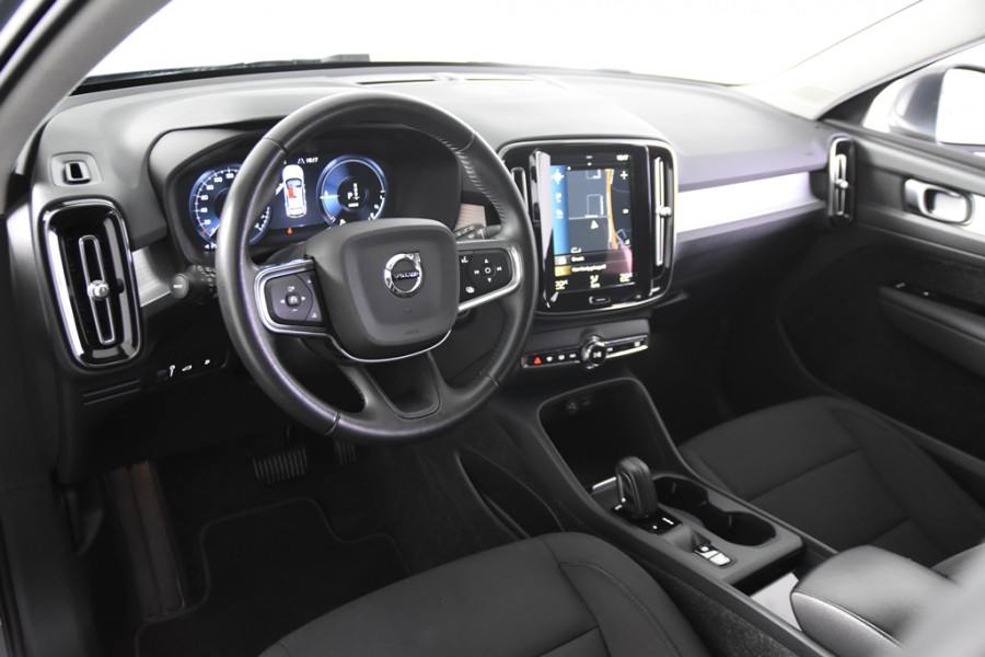 Volvo XC40 1.5 T4 Recharge Inscription *1ste Eigenaar*Navigatie*Camera*Keyless*