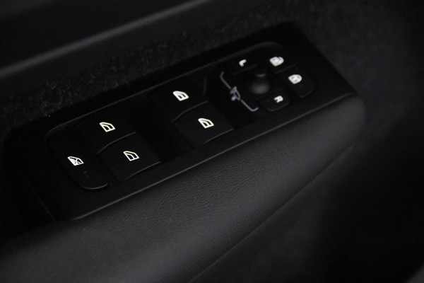 Volvo XC40 1.5 T4 Recharge Inscription *1ste Eigenaar*Navigatie*Camera*Keyless*