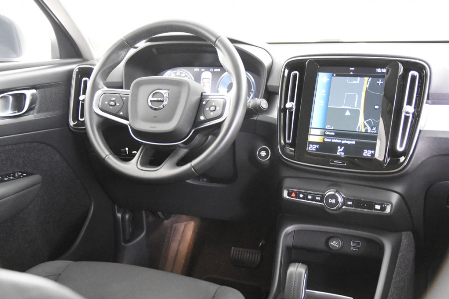 Volvo XC40 1.5 T4 Recharge Inscription *1ste Eigenaar*Navigatie*Camera*Keyless*