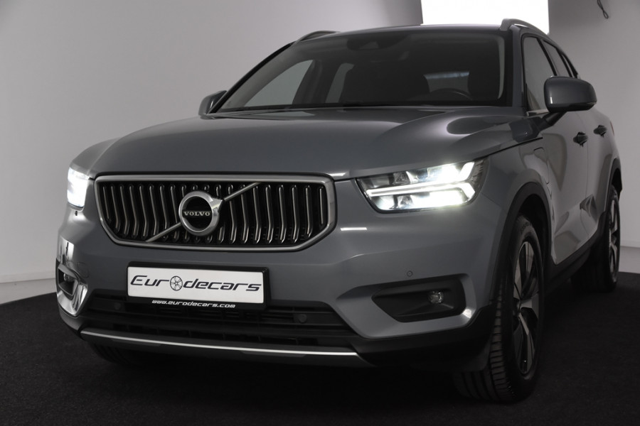Volvo XC40 1.5 T4 Recharge Inscription *1ste Eigenaar*Navigatie*Camera*Keyless*