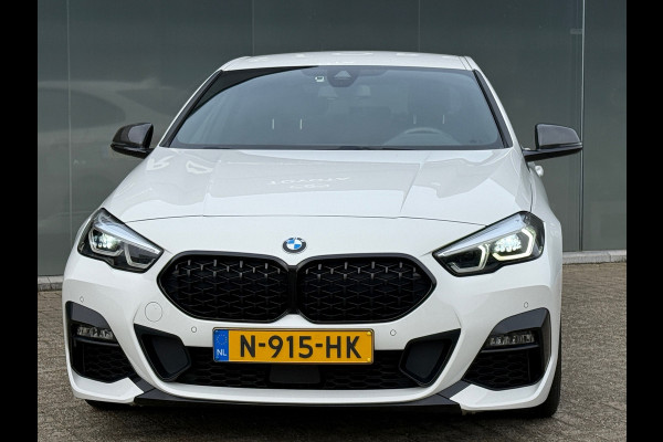 BMW 2 Serie Gran Coupé 218i M Sport Executive Navi|Camera|Carplay|Dealer Onderhouden