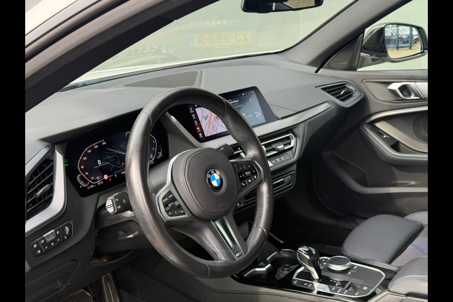 BMW 2 Serie Gran Coupé 218i M Sport Executive Navi|Camera|Carplay|Dealer Onderhouden