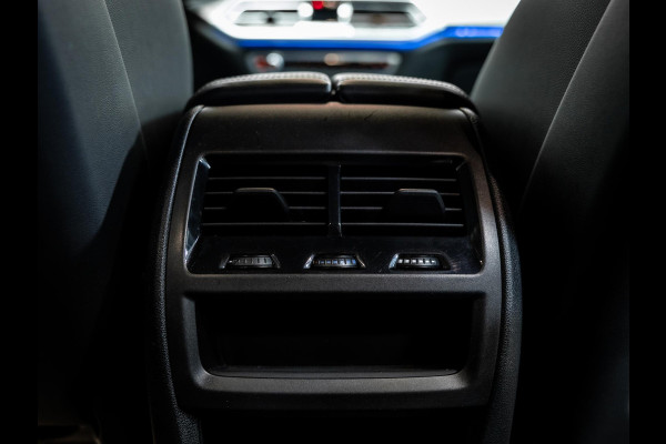 BMW X5 xDrive45e High Executive | Pano | Trekhaak | Luchtvering  | Stoelverwarming |