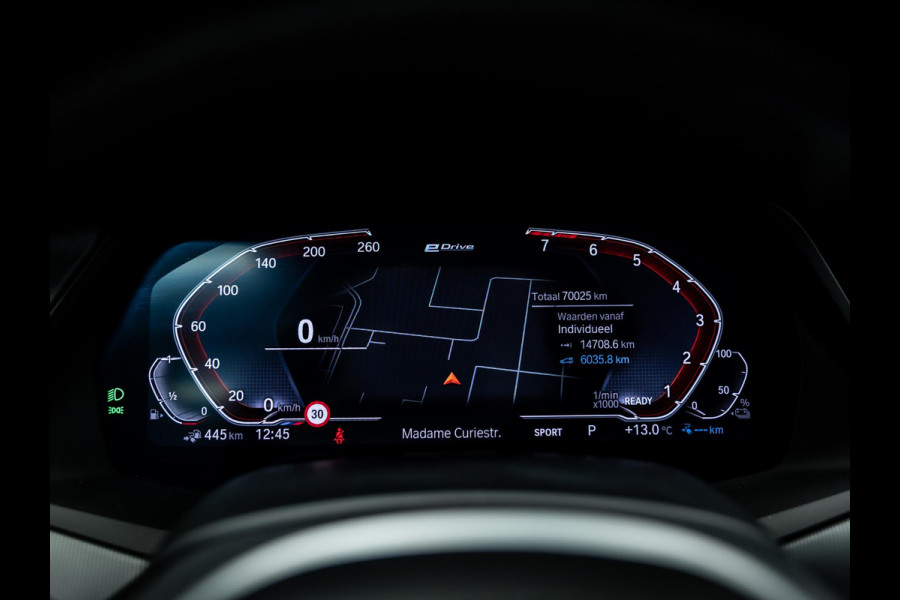 BMW X5 xDrive45e High Executive | Pano | Trekhaak | Luchtvering  | Stoelverwarming |