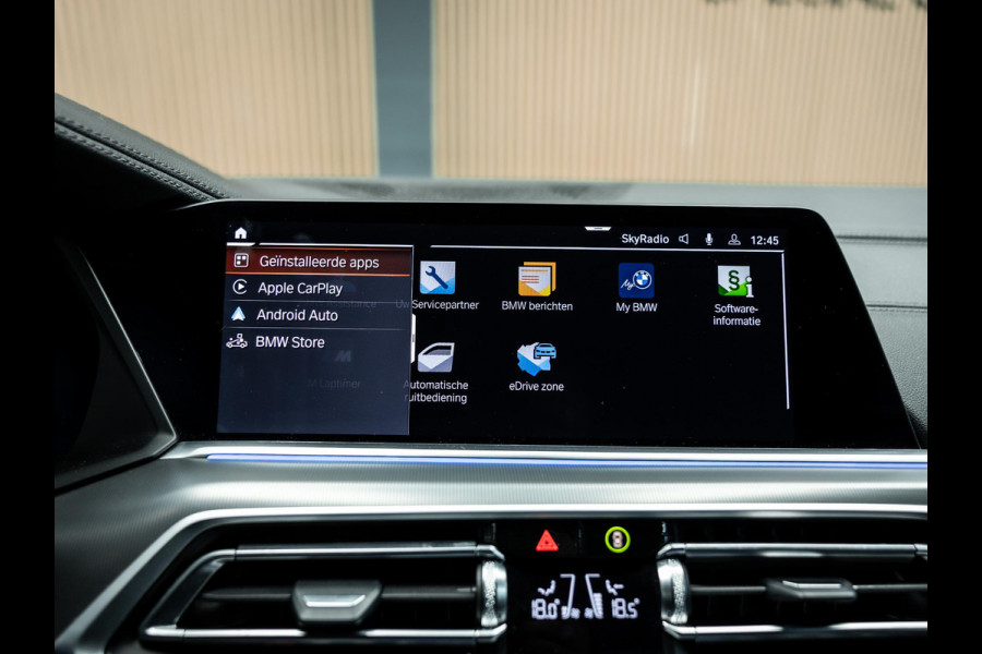 BMW X5 xDrive45e High Executive | Pano | Trekhaak | Luchtvering  | Stoelverwarming |
