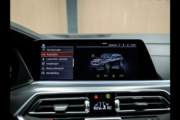 BMW X5 xDrive45e High Executive | Pano | Trekhaak | Luchtvering  | Stoelverwarming |