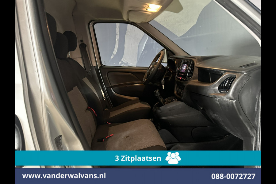 Fiat Doblò Cargo 1.6 MJ 105pk L2H1 Euro6 Airco | 3-Zits | Navigatie | Trekhaak | Dakdragers Cruisecontrol, Parkeersensoren, Bijrijdersbank