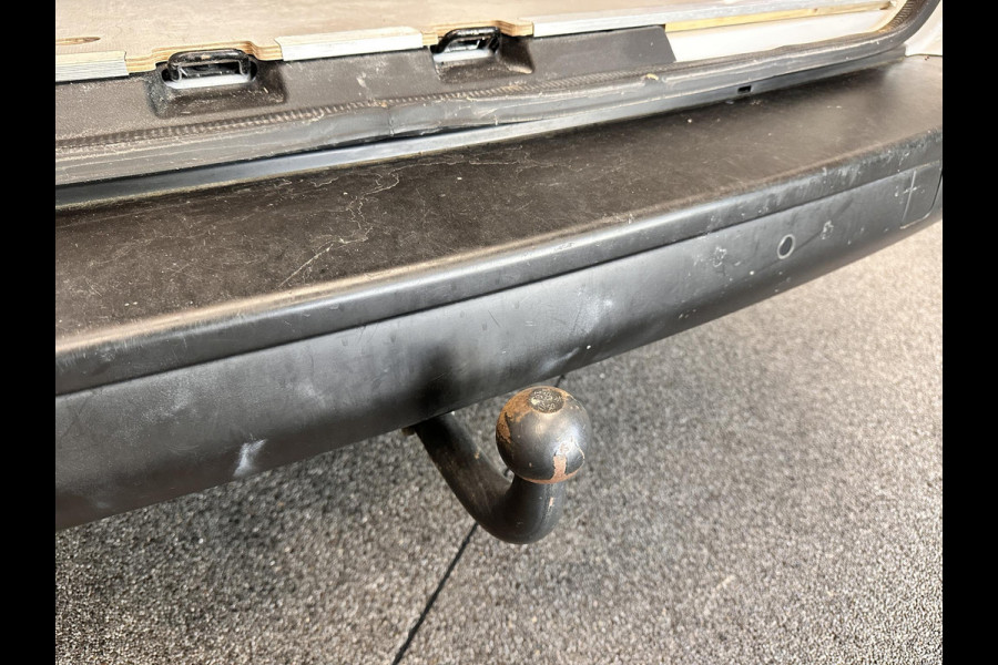 Peugeot Expert 2.0HDI 145PK Long Asphalt Dubbele Cabine Airco Cruise Control Navi Trekhaak Imperiaal Carplay 6 Persoons Trekhaak