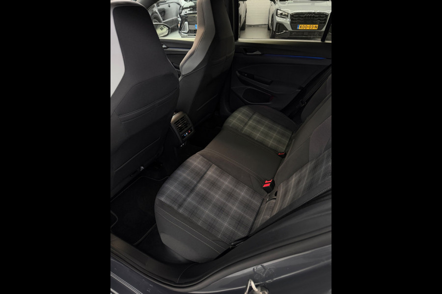 Volkswagen Golf 2.0 TDI GTD Panorama IQ CarPlay HuD