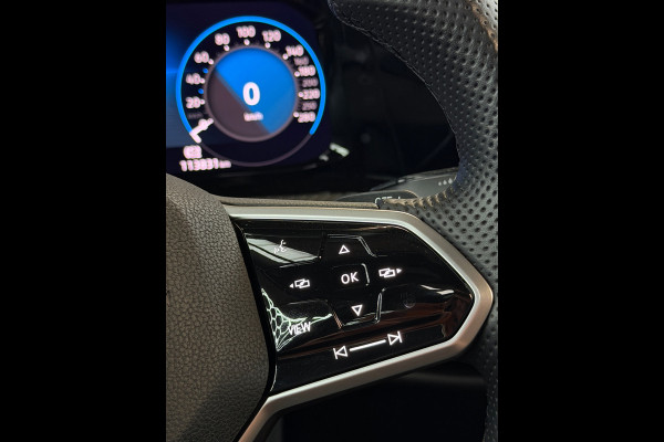 Volkswagen Golf 2.0 TDI GTD Panorama IQ CarPlay HuD