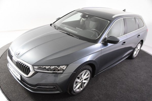 Škoda Octavia Combi 1.0 TSI *1ste Eigenaar*Navigatie*Stoelverwarming*Trekhaak*