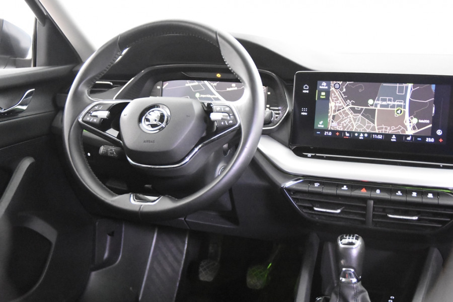 Škoda Octavia Combi 1.0 TSI *1ste Eigenaar*Navigatie*Stoelverwarming*Trekhaak*