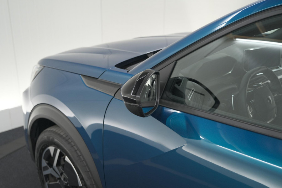 Peugeot 2008 1.2 Hybrid 145 Allure | 360 Camera | Adaptieve Cruise Control | Dodehoekdetectie | Apple Carplay